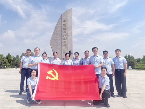 江昕黨支部赴鐵道游擊隊(duì)紀(jì)念園開(kāi)展“追尋紅色足跡  汲取奮進(jìn)力量”主題黨日活動(dòng)